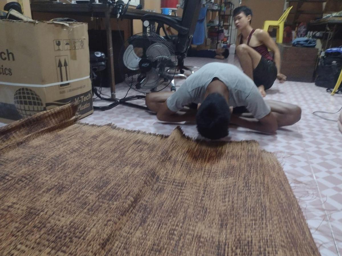 Mae Sot Commune 외부 사진