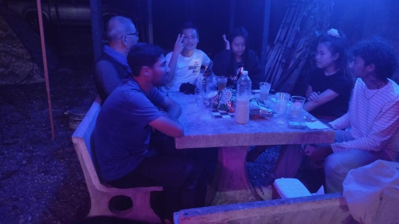 Mae Sot Commune 외부 사진